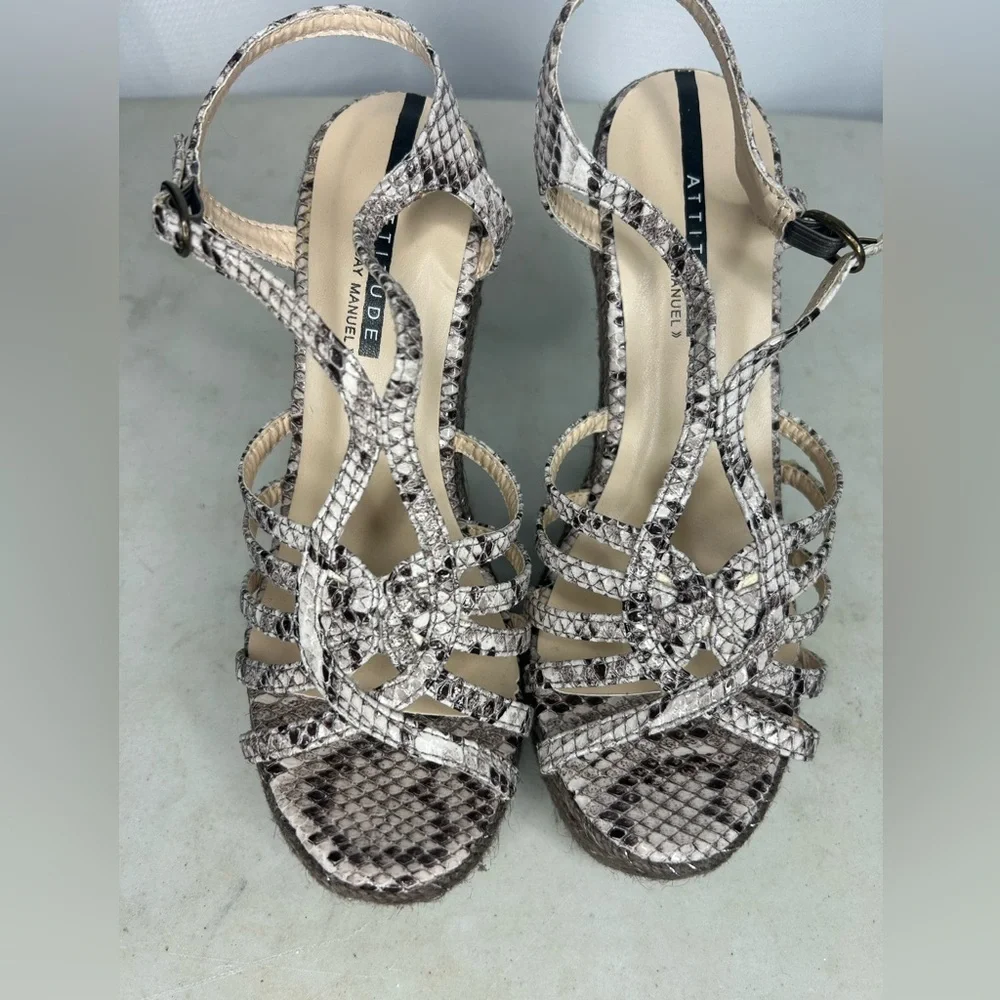 Attitude by Jay Manuel Espadrilles Sandals - Picture 9 of 9